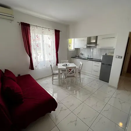 Apartment Apartments Uno