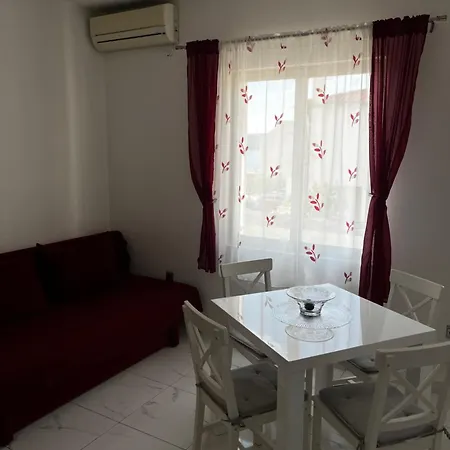 Apartment Seaview Tisno